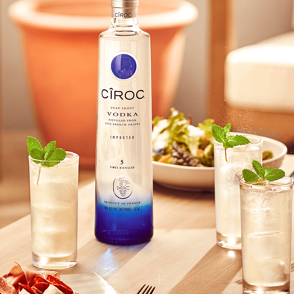 Combo de 01 Vodka Ciroc e 01 Vodka Ciroc Red Berry