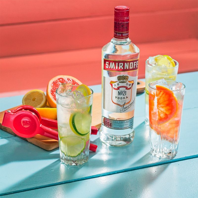 735557-vodka-smirnoff-600ml_3