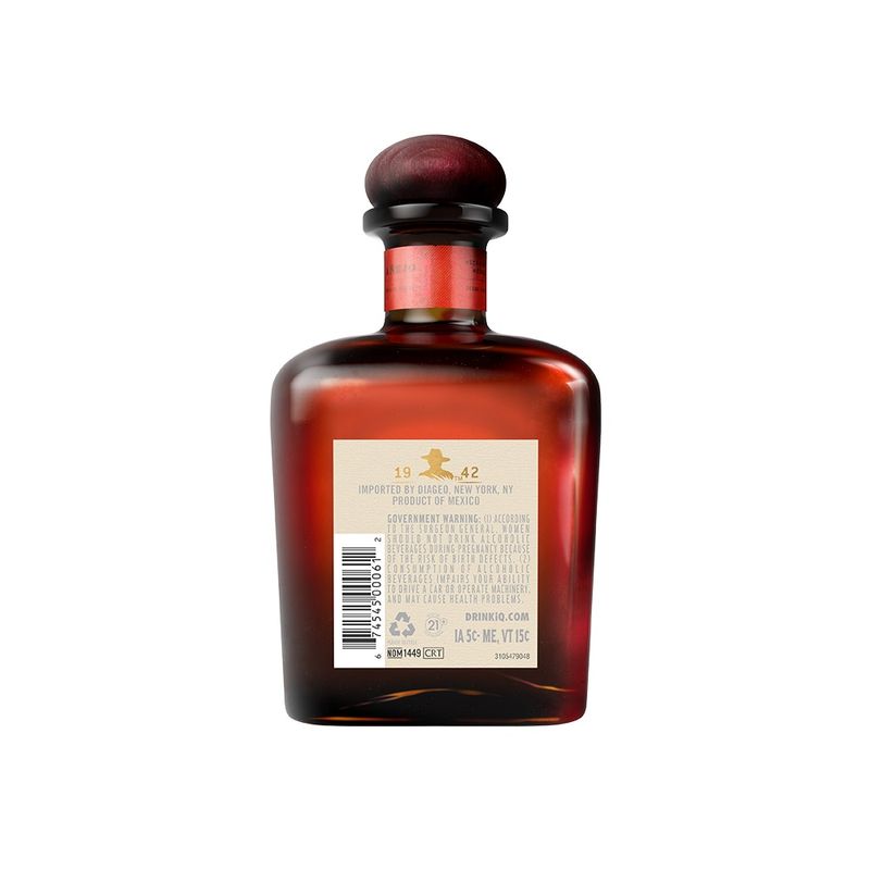 766102-tequila-donjulioanejo_2