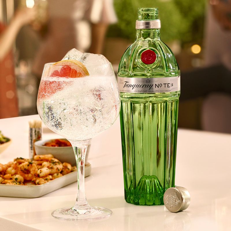 725038.950105_KIT-Kit-Gin-Tanqueray-Ten-2tacas_4