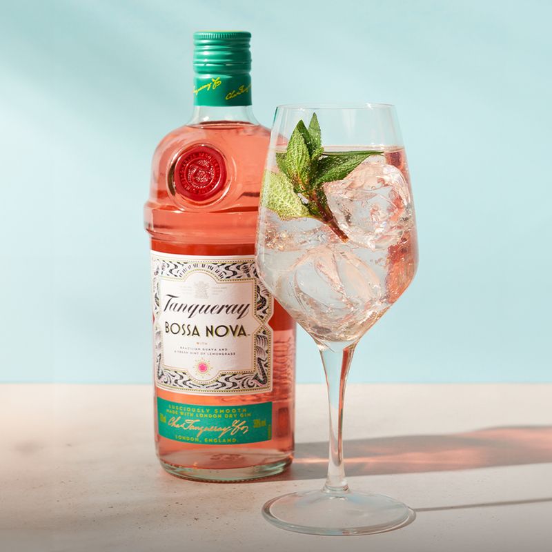 gin-tanqueray-bossa-nova-700ml_3