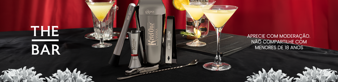 kit presenteavel em mesa de bar